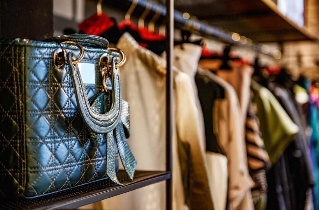 Secondhand & Resale